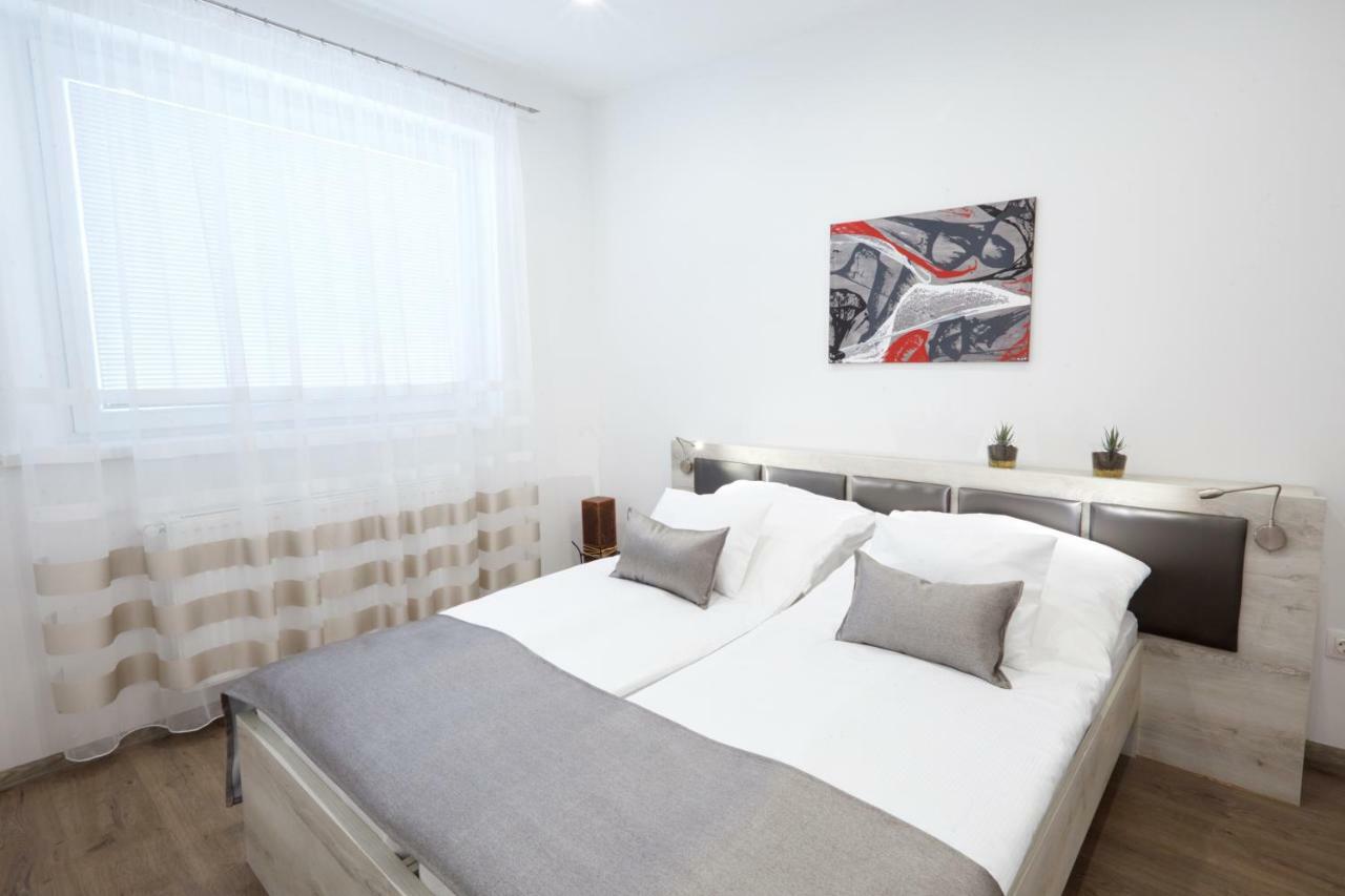 Főtér apartman II. Villány Exterior foto